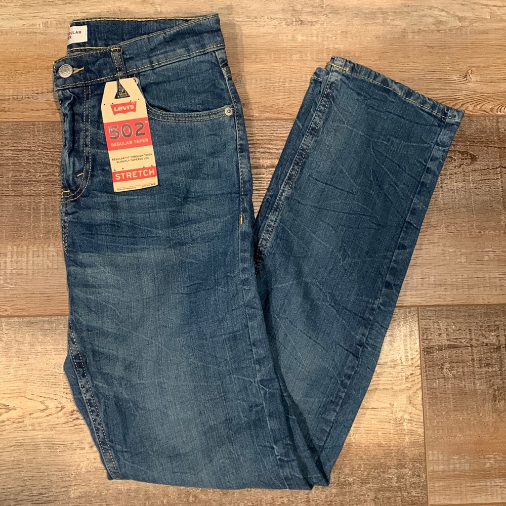Levi’s #502 NWT SZ. 29x29/ (SZ.18). regular taper. Blue jeans Levi’s #502